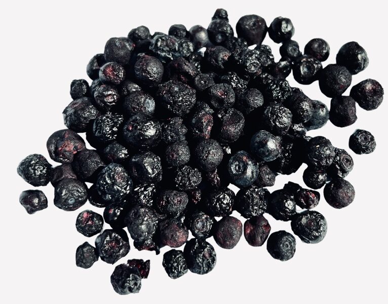 Freeze-dried blueberries